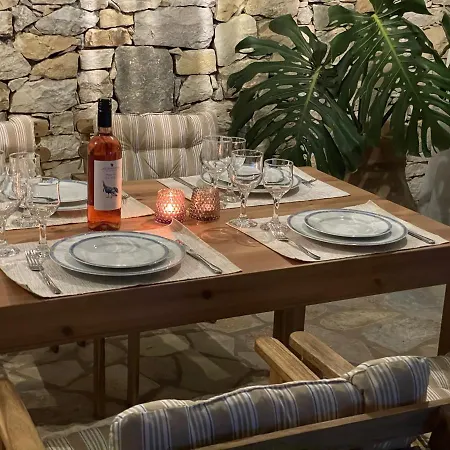 White Orchard Вилла Лакка